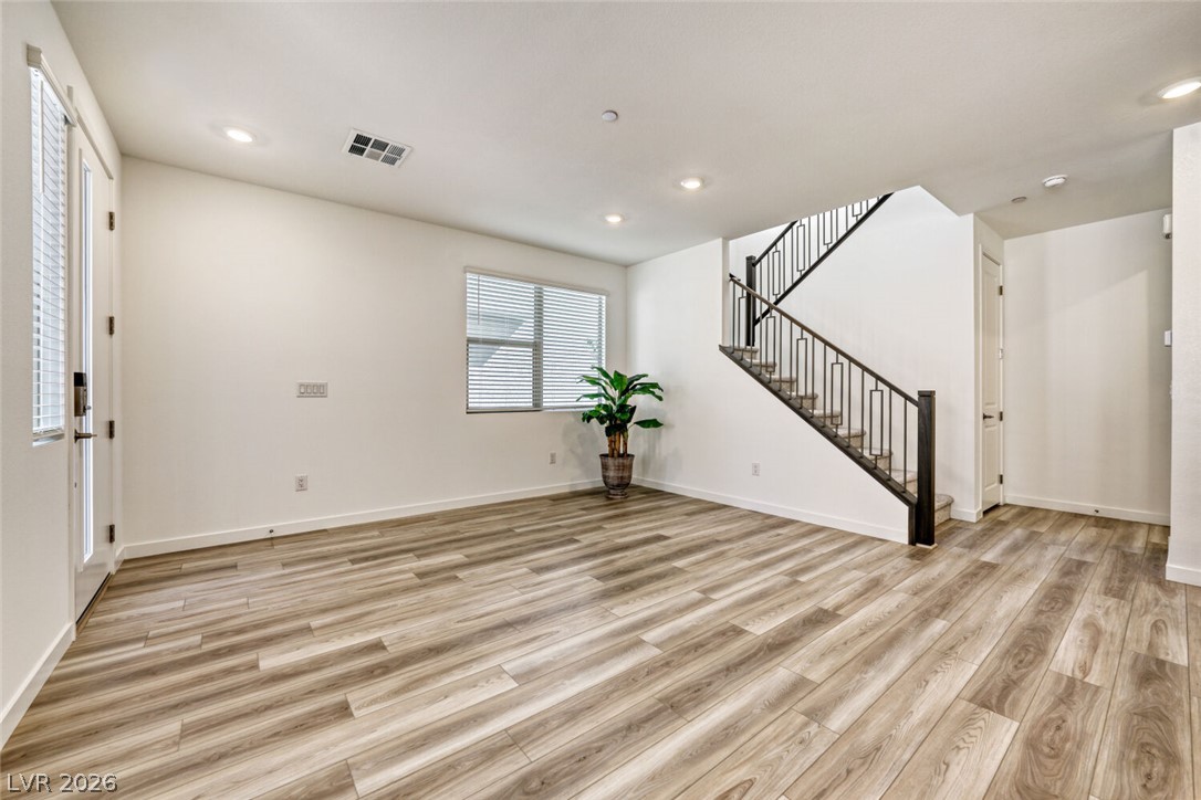 1509 Melodic Lark Drive Property Photo 6