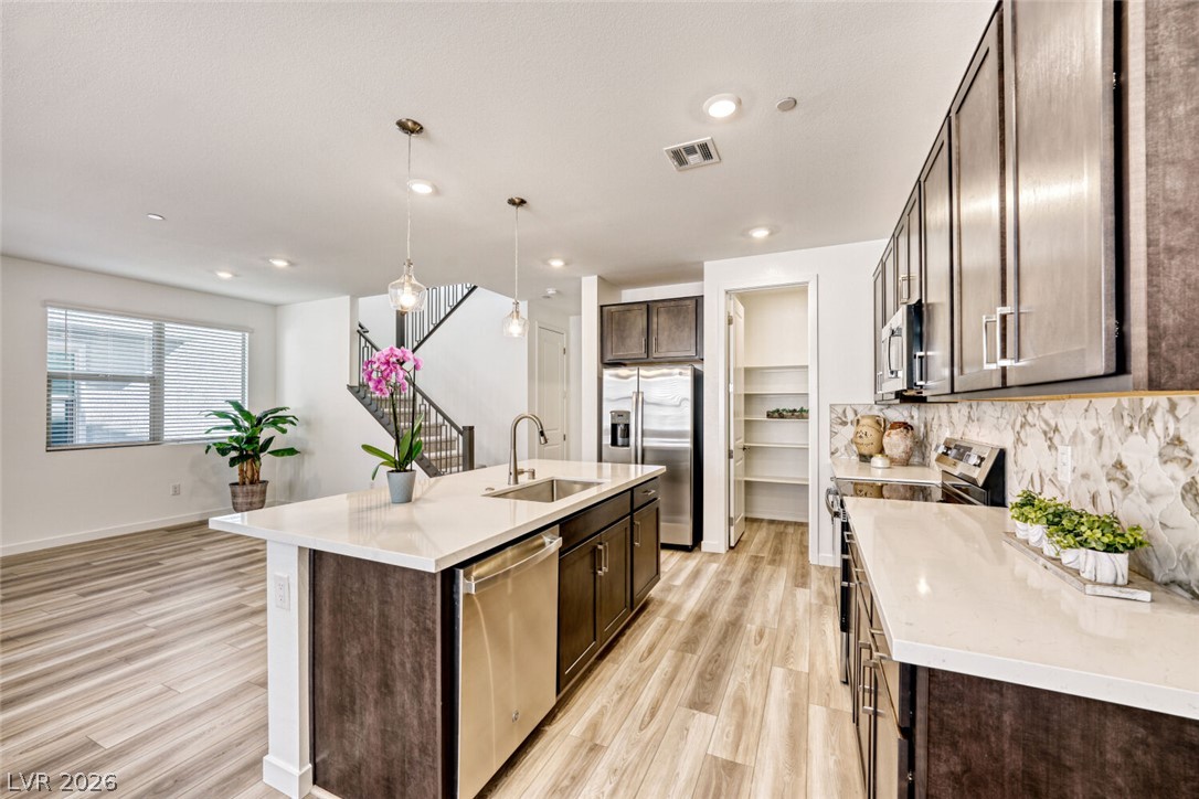 1509 Melodic Lark Drive Property Photo 8