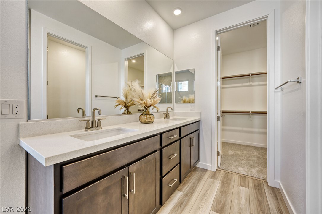 1509 Melodic Lark Drive Property Photo 16