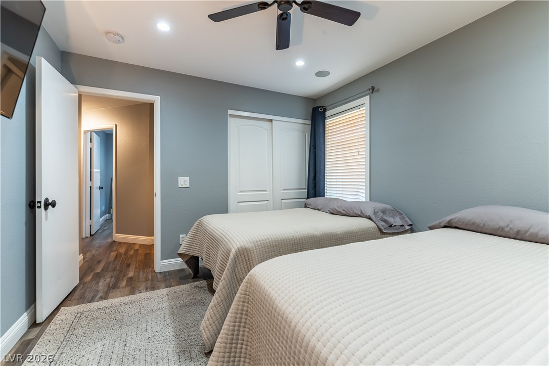 4939 Nardini Avenue Property Photo 11