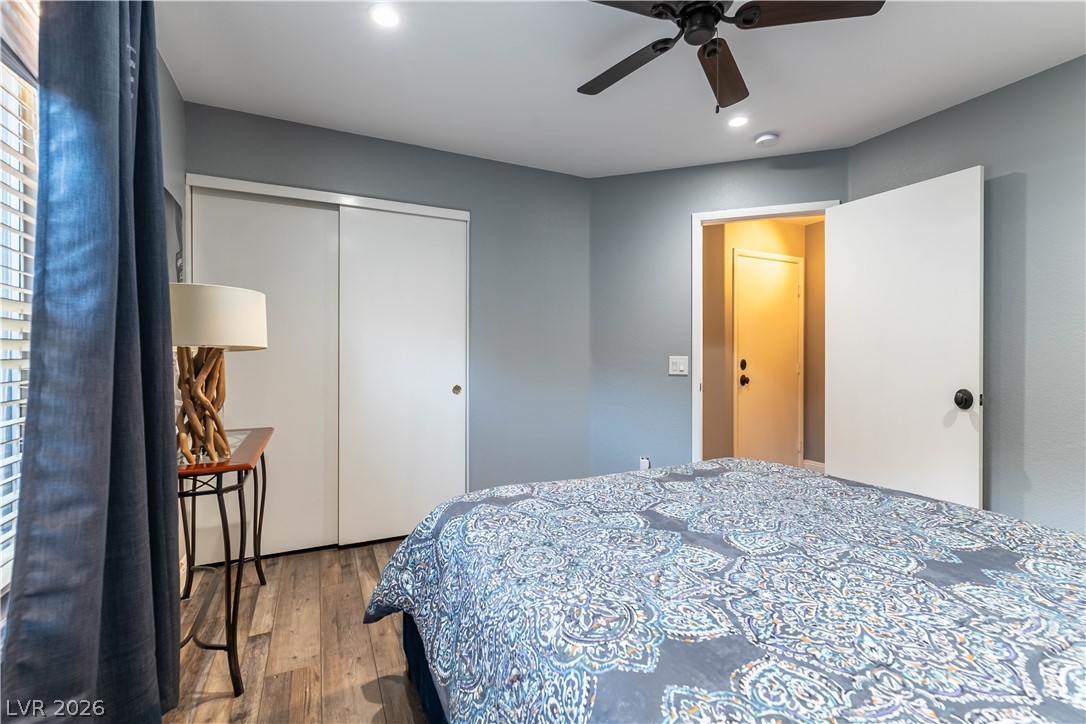 4939 Nardini Avenue Property Photo 12