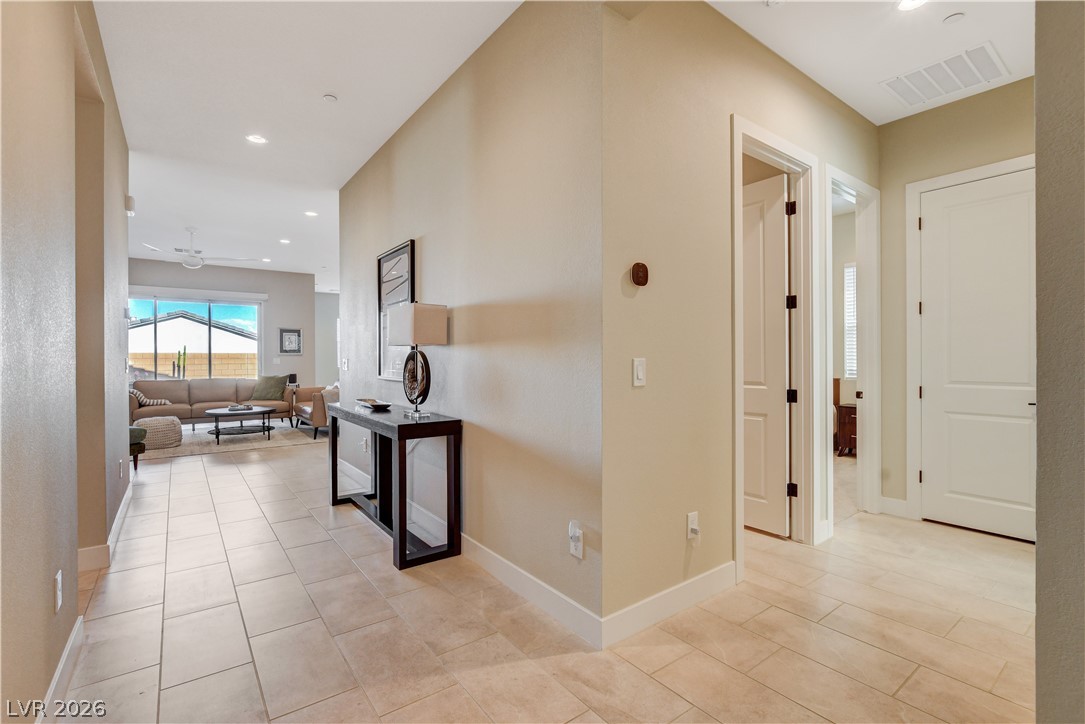 9006 Coastal Oaks Street Property Photo 6