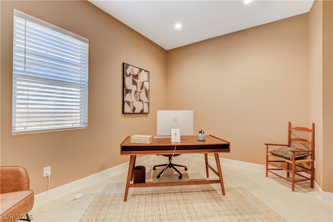 9006 Coastal Oaks Street Property Photo 35