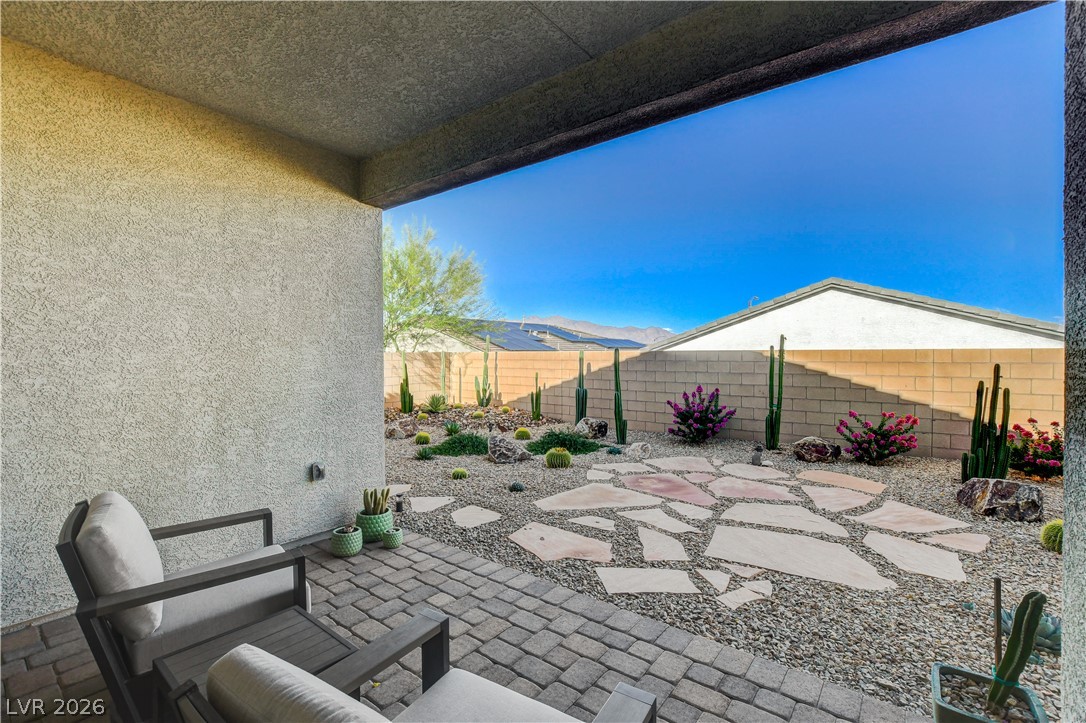 9006 Coastal Oaks Street Property Photo 49