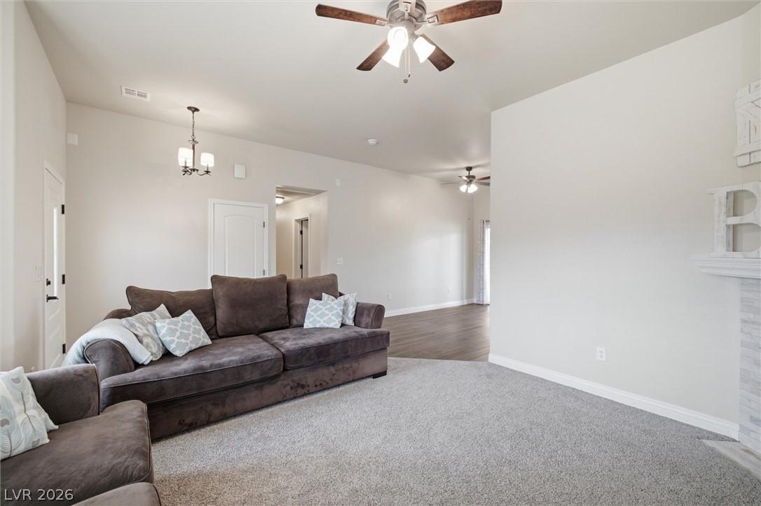 2400 South Zuni Avenue Property Photo 11
