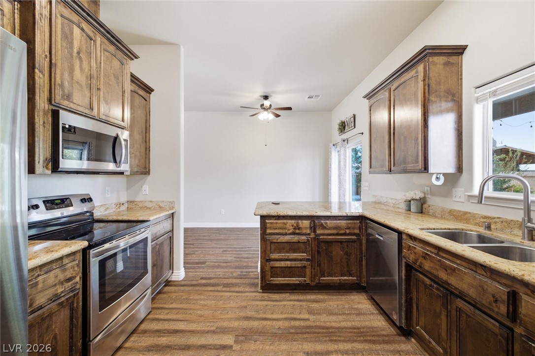 2400 South Zuni Avenue Property Photo 16