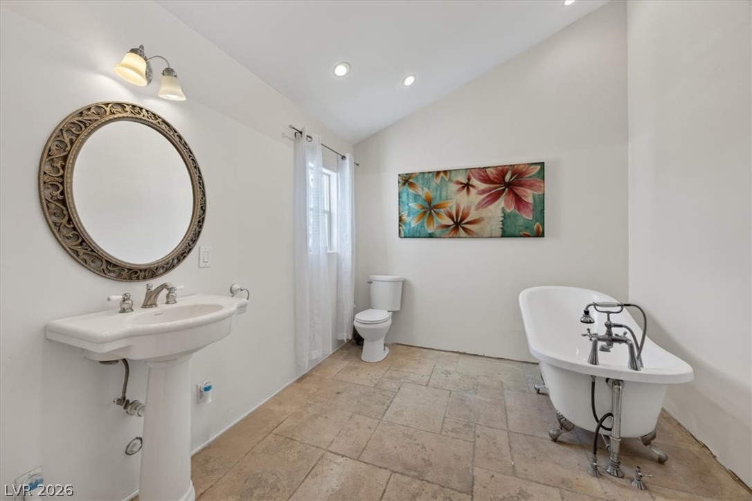 4425 Sunflower Avenue Property Photo 24