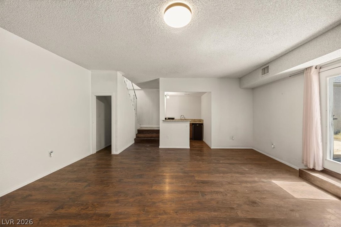4425 Sunflower Avenue Property Photo 39