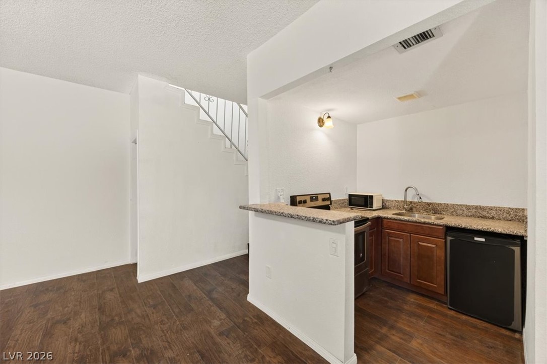 4425 Sunflower Avenue Property Photo 40
