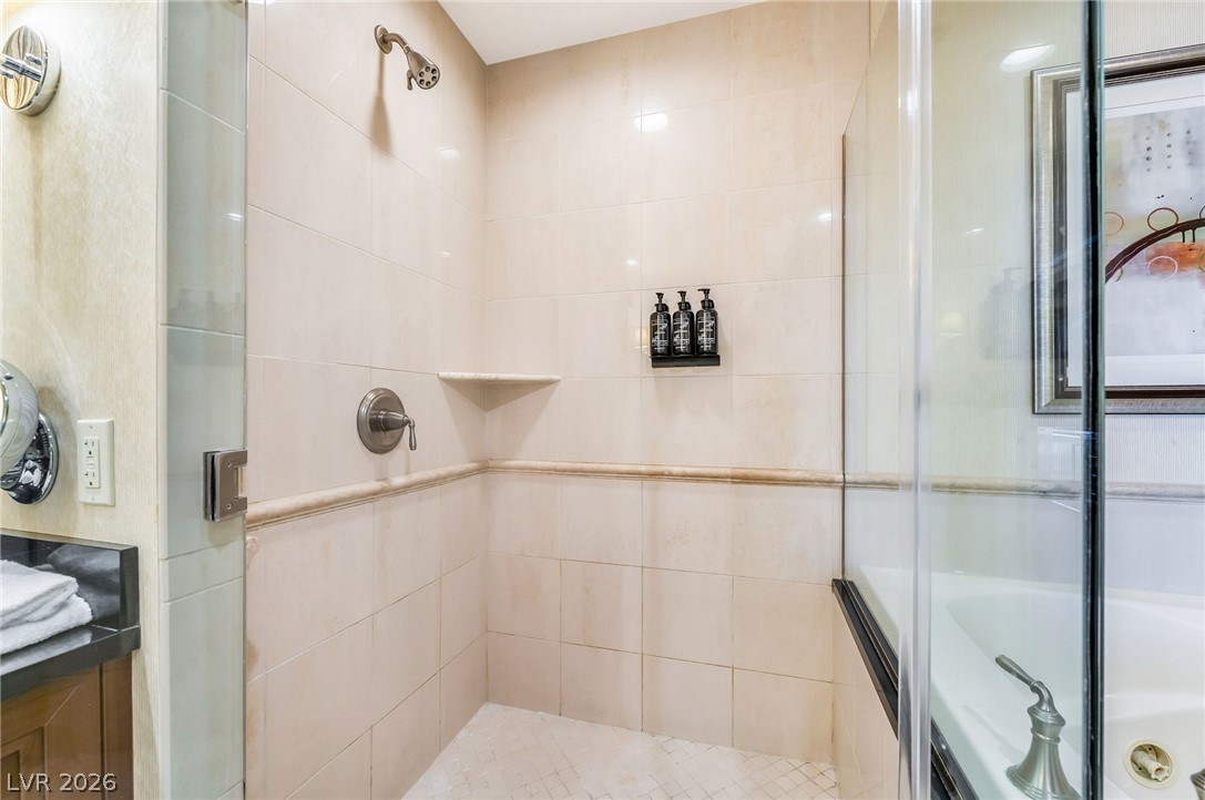 135 East Harmon Avenue 08718 Property Photo 22