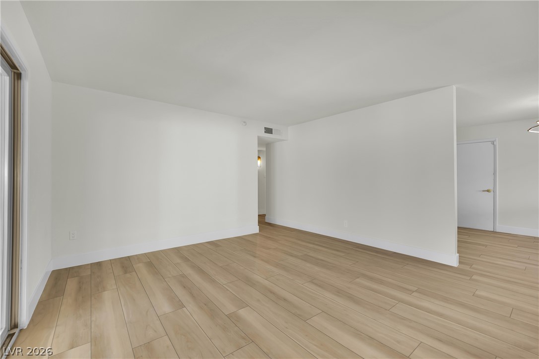 324 Duke Avenue Property Photo 12