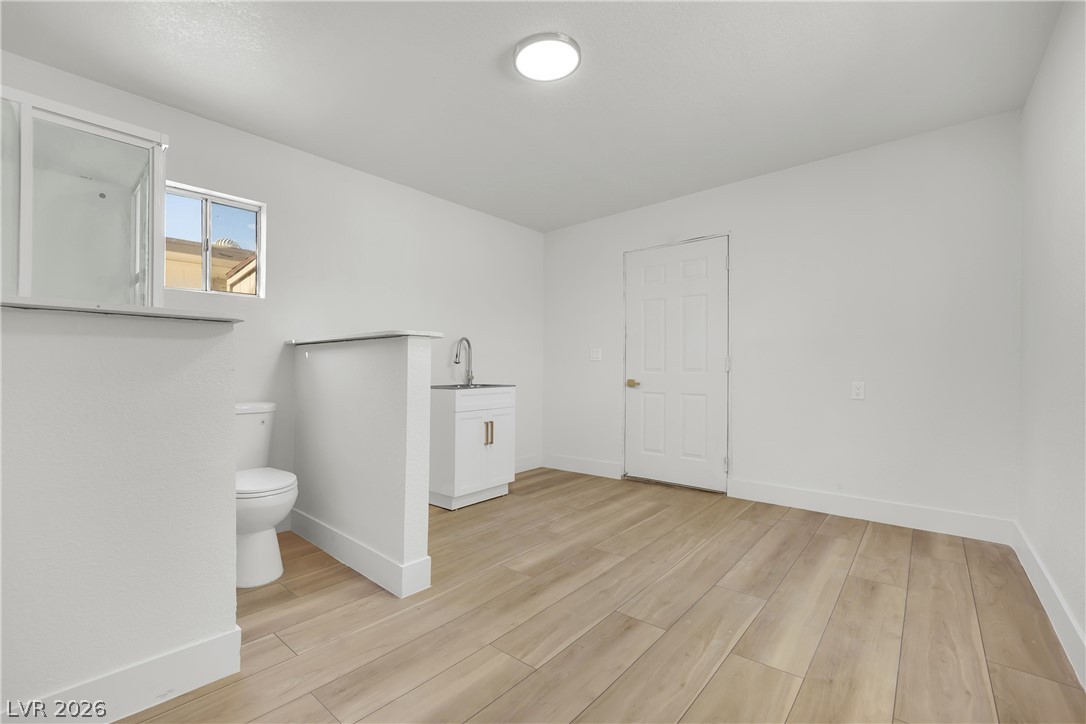 324 Duke Avenue Property Photo 23