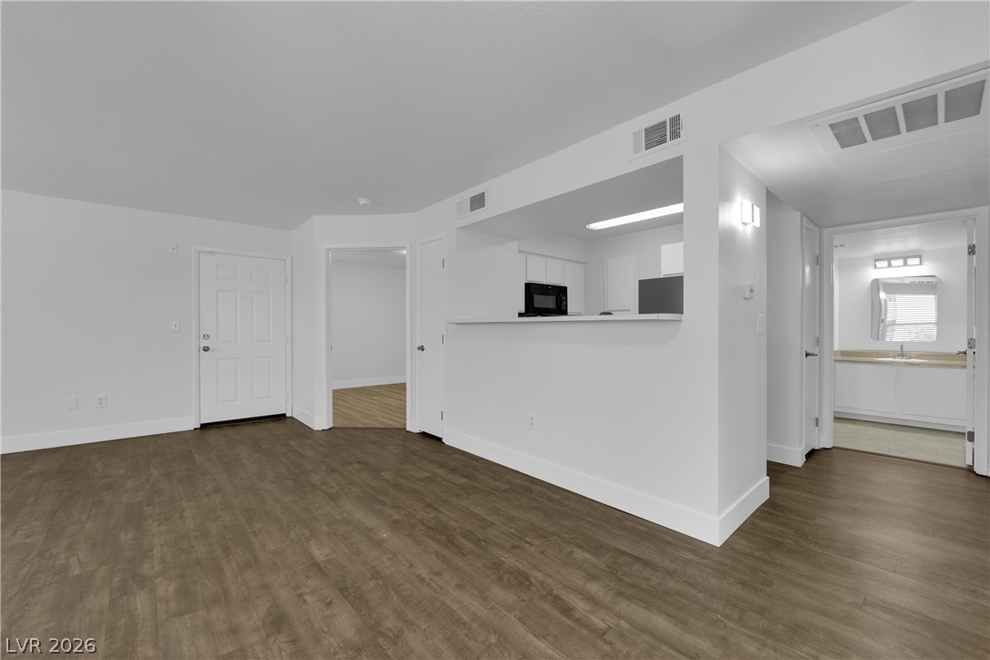 8101 West Flamingo Road 1096 Property Photo 10