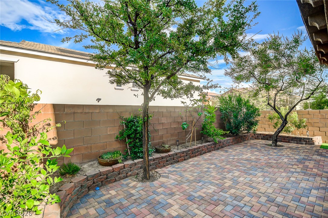 1858 Morro Vista Drive Property Photo 40