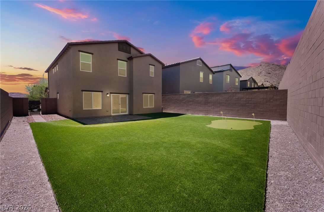 10748 Wild Poppy Avenue Property Photo 2