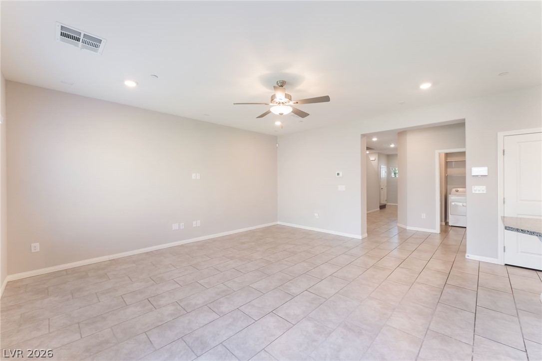 10748 Wild Poppy Avenue Property Photo 8