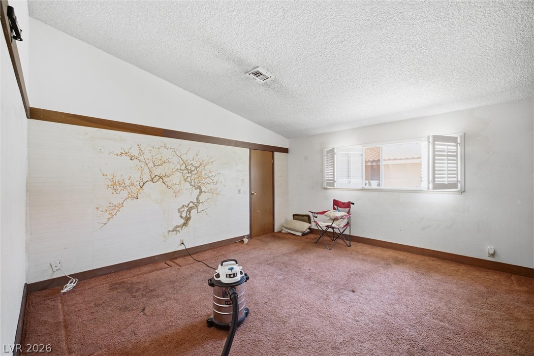 3075 Rosanna Street Property Photo 36