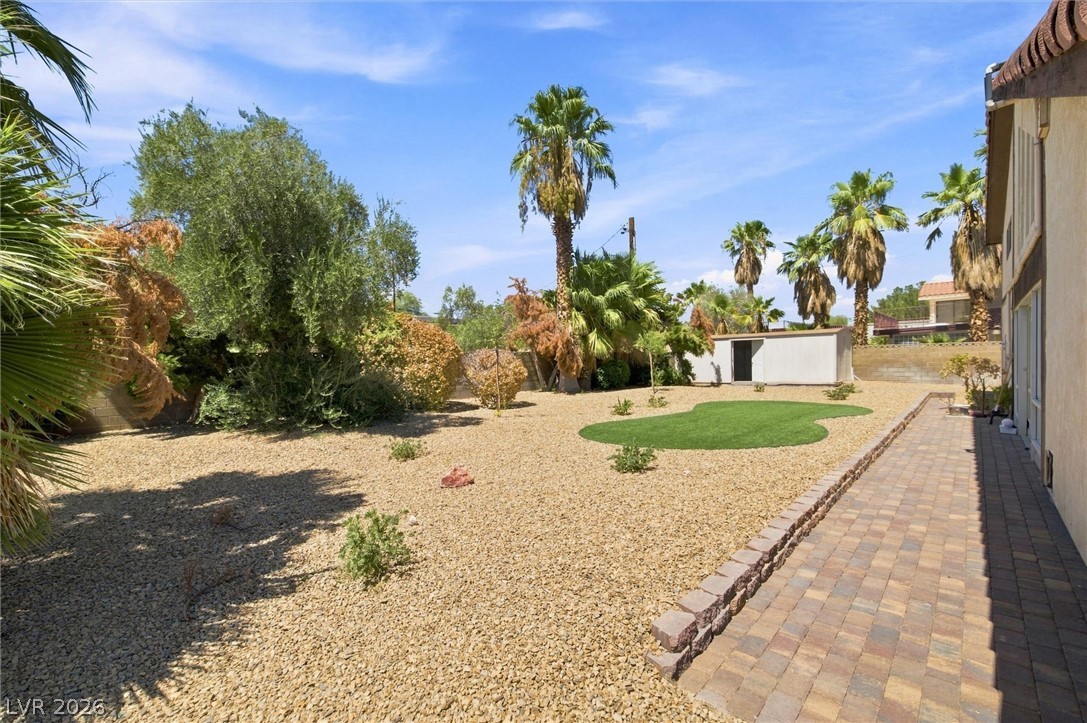 3075 Rosanna Street Property Photo 38