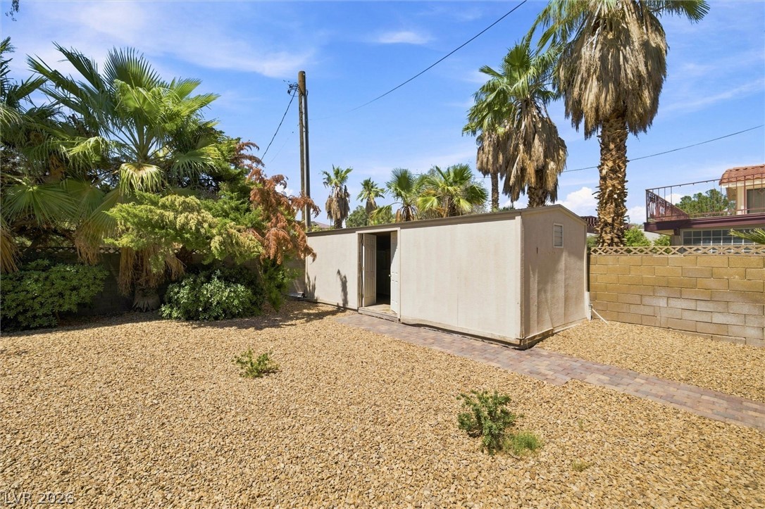 3075 Rosanna Street Property Photo 40