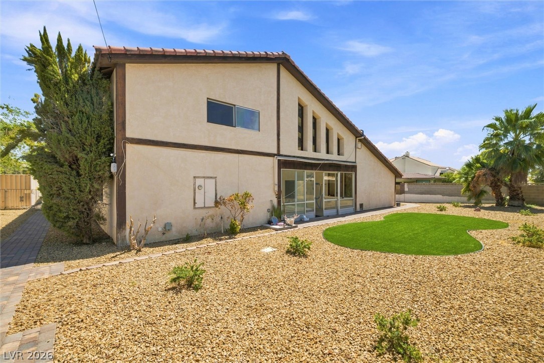 3075 Rosanna Street Property Photo 42
