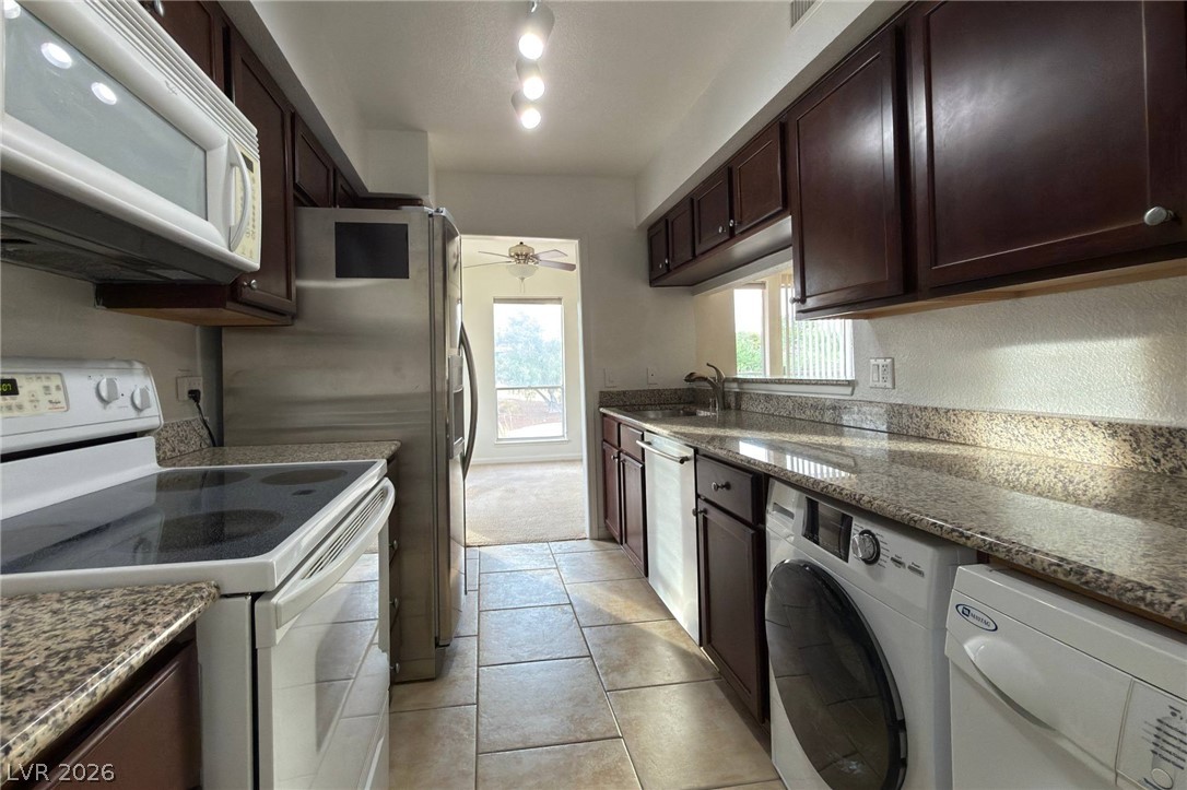 618 Oakmont Avenue 2308 Property Photo 10