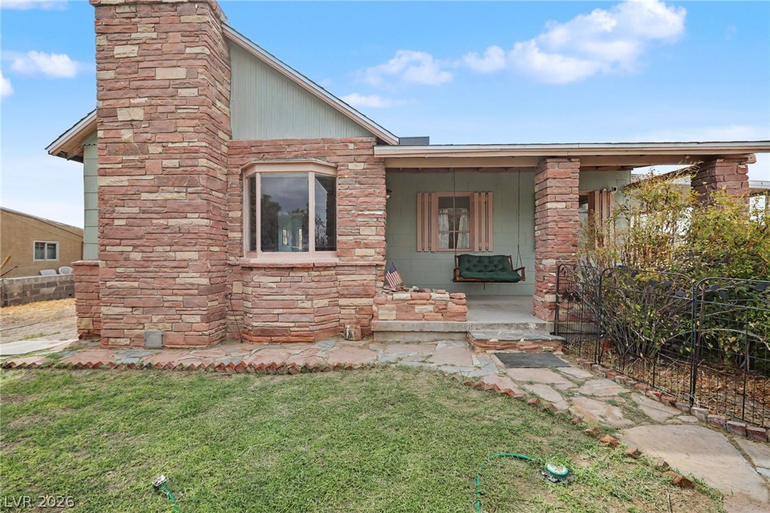 2313 Mccarran Street Property Photo 5