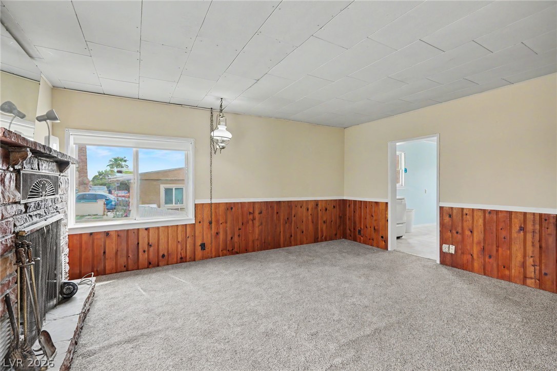 2313 Mccarran Street Property Photo 7
