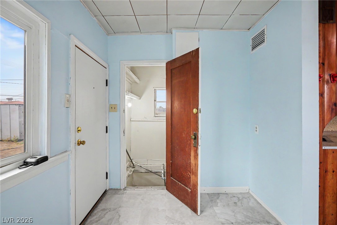 2313 Mccarran Street Property Photo 27