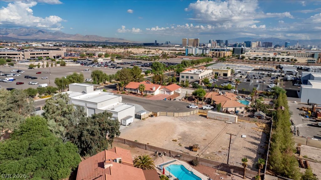 La Cienega Property Photo 1
