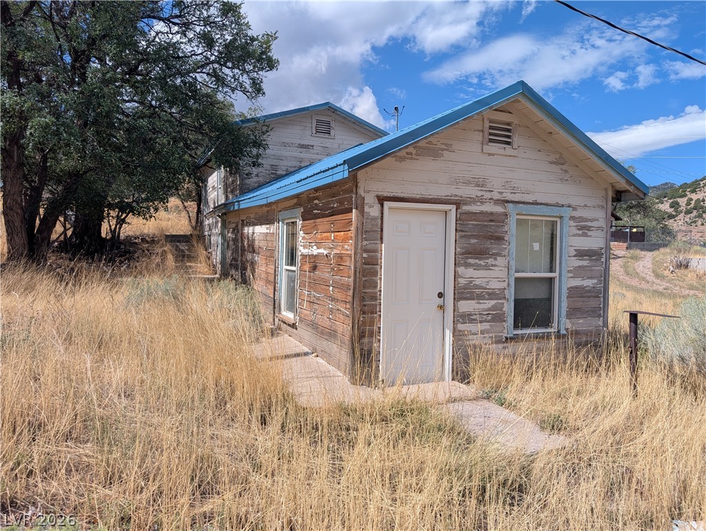 108 Davis Street Property Photo 7