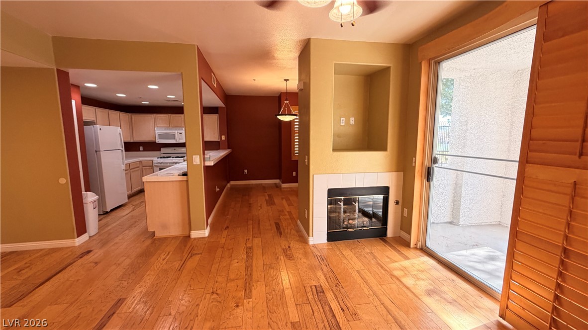 2325 Windmill Parkway 1613 Property Photo 20