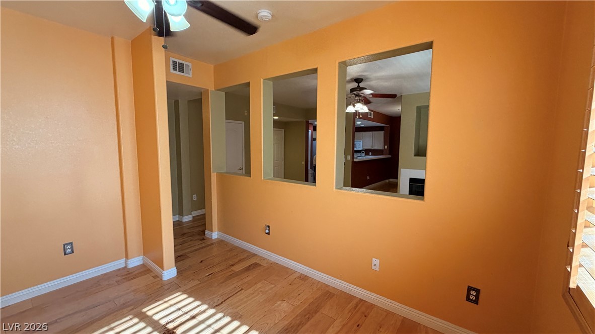 2325 Windmill Parkway 1613 Property Photo 25