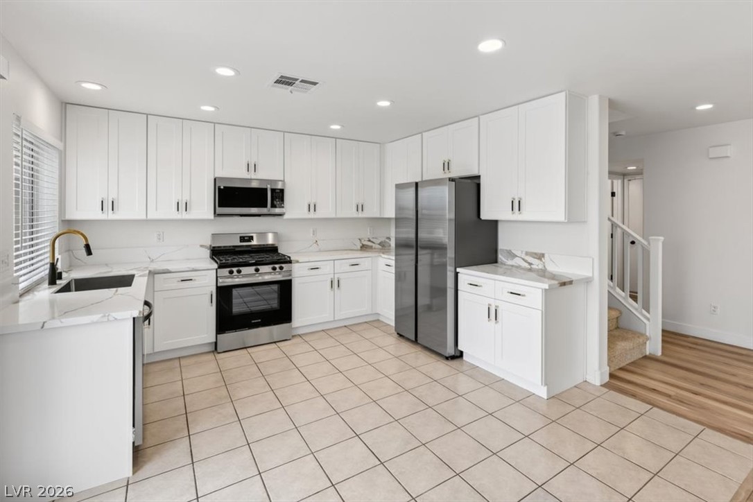 304 Mchenry Street Property Photo 12