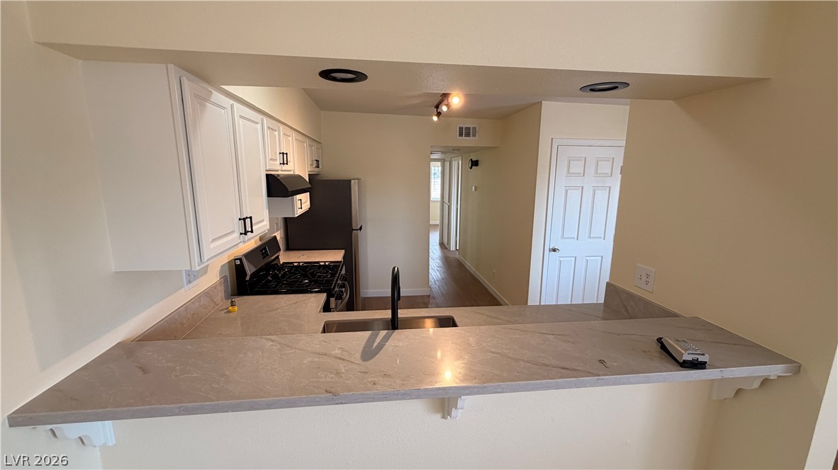 4316 Tara Avenue D Property Photo 6
