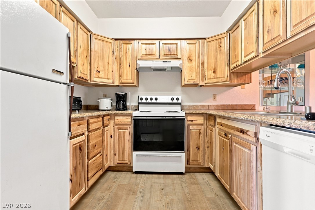 2008 Mesquite Lane 105 Property Photo 8