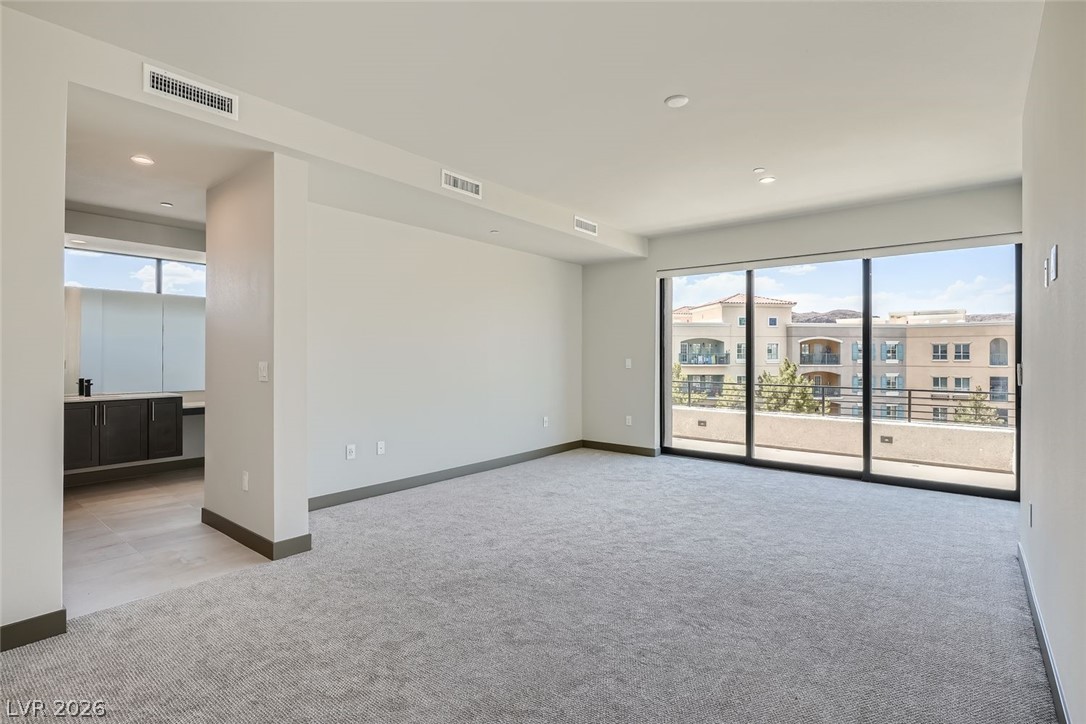 18 Promenade Isle Lane Property Photo 10