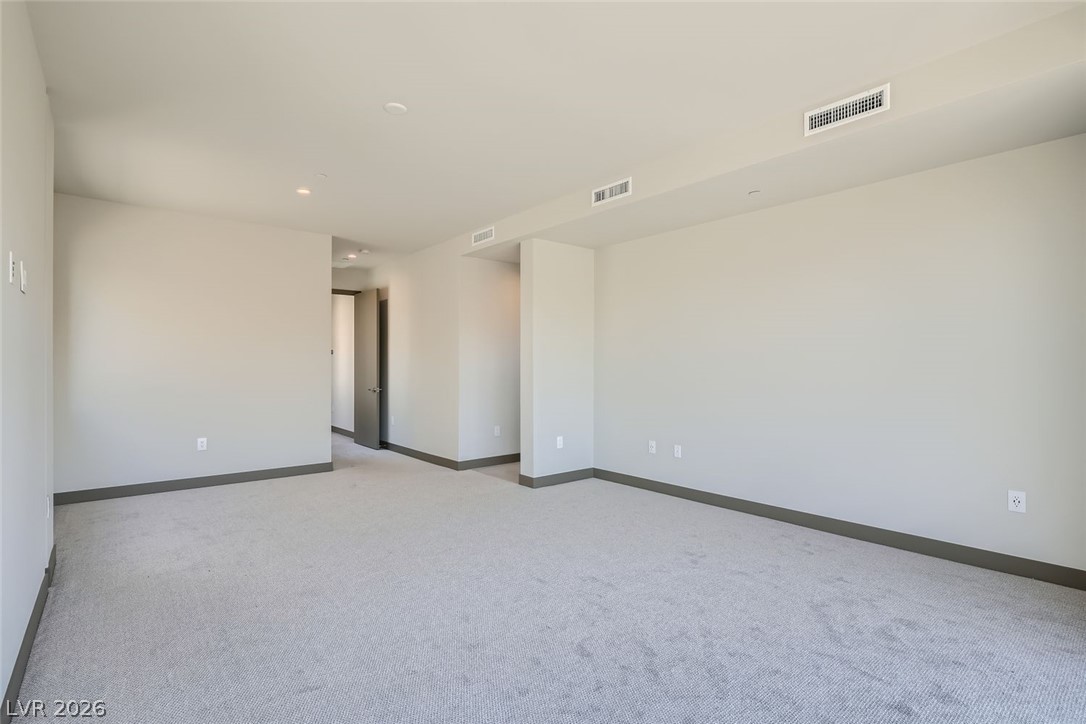 18 Promenade Isle Lane Property Photo 11