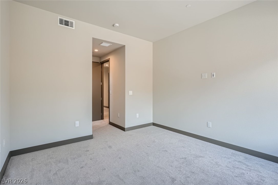 18 Promenade Isle Lane Property Photo 16