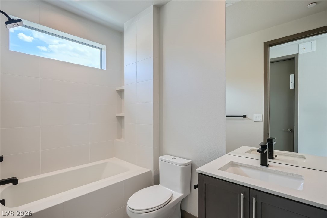 18 Promenade Isle Lane Property Photo 19