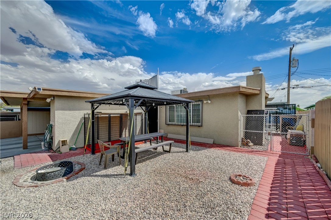 5093 Sun Valley Drive Property Photo 7