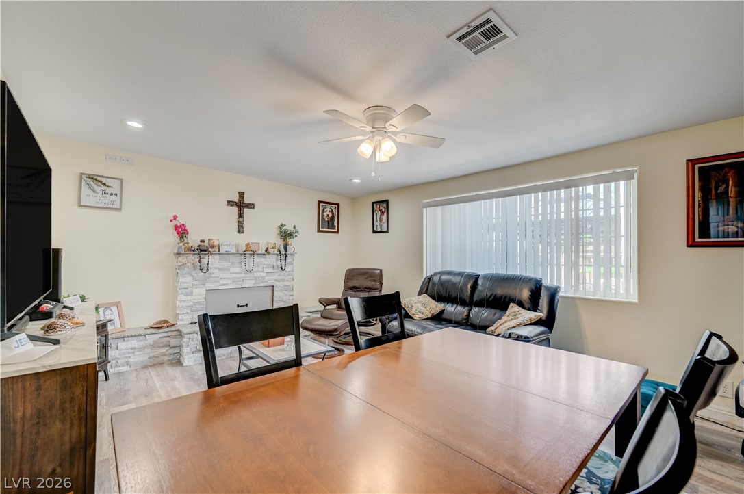 5093 Sun Valley Drive Property Photo 14