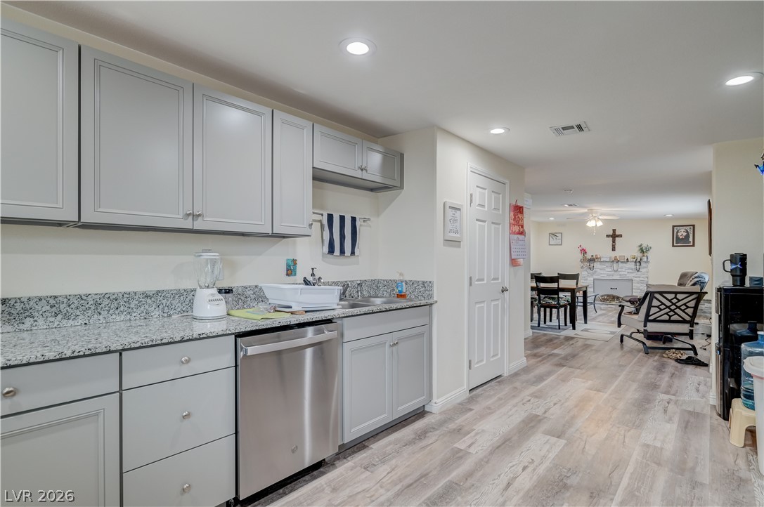 5093 Sun Valley Drive Property Photo 19