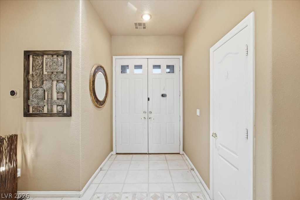 3154 Surf Spray Street Property Photo 5