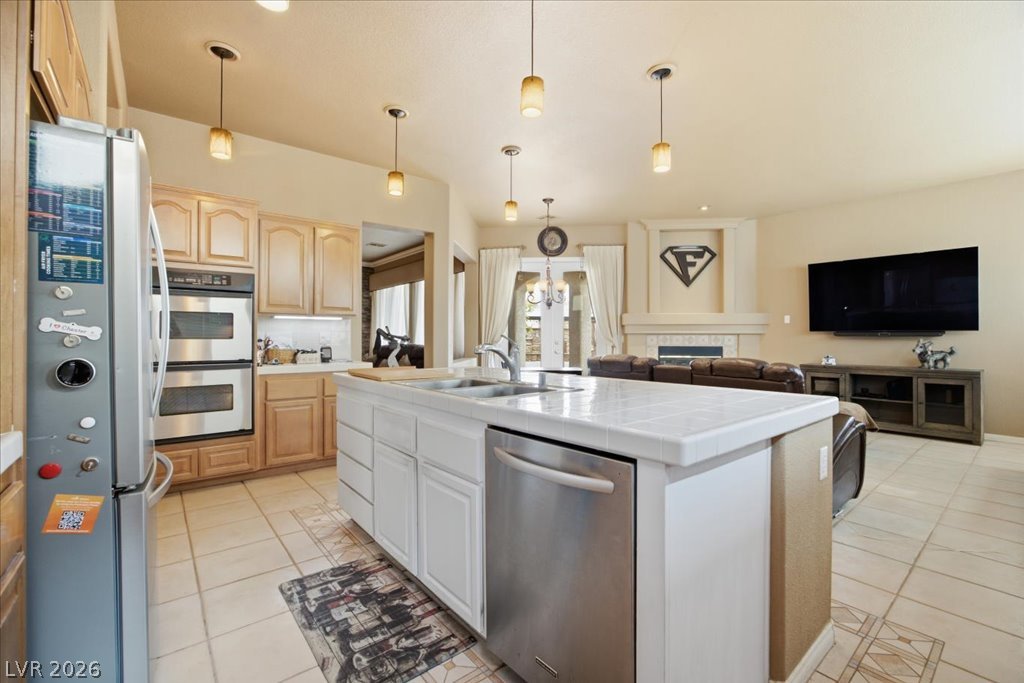 3154 Surf Spray Street Property Photo 15