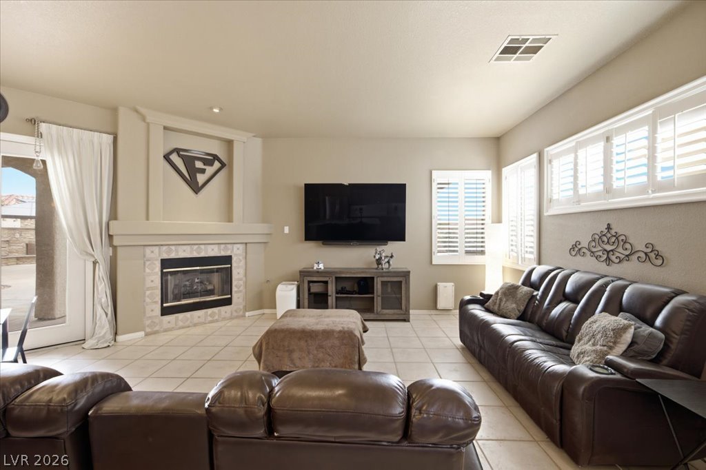 3154 Surf Spray Street Property Photo 16
