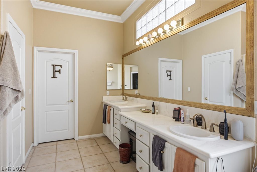 3154 Surf Spray Street Property Photo 29