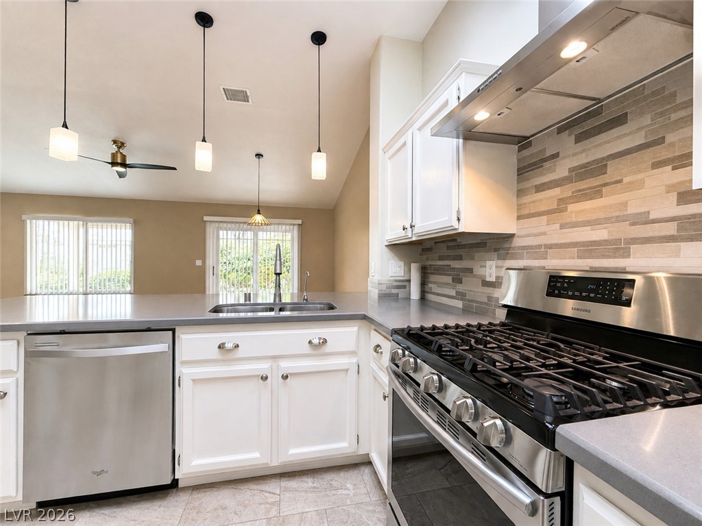 2080 Joy Creek Lane Property Photo 13