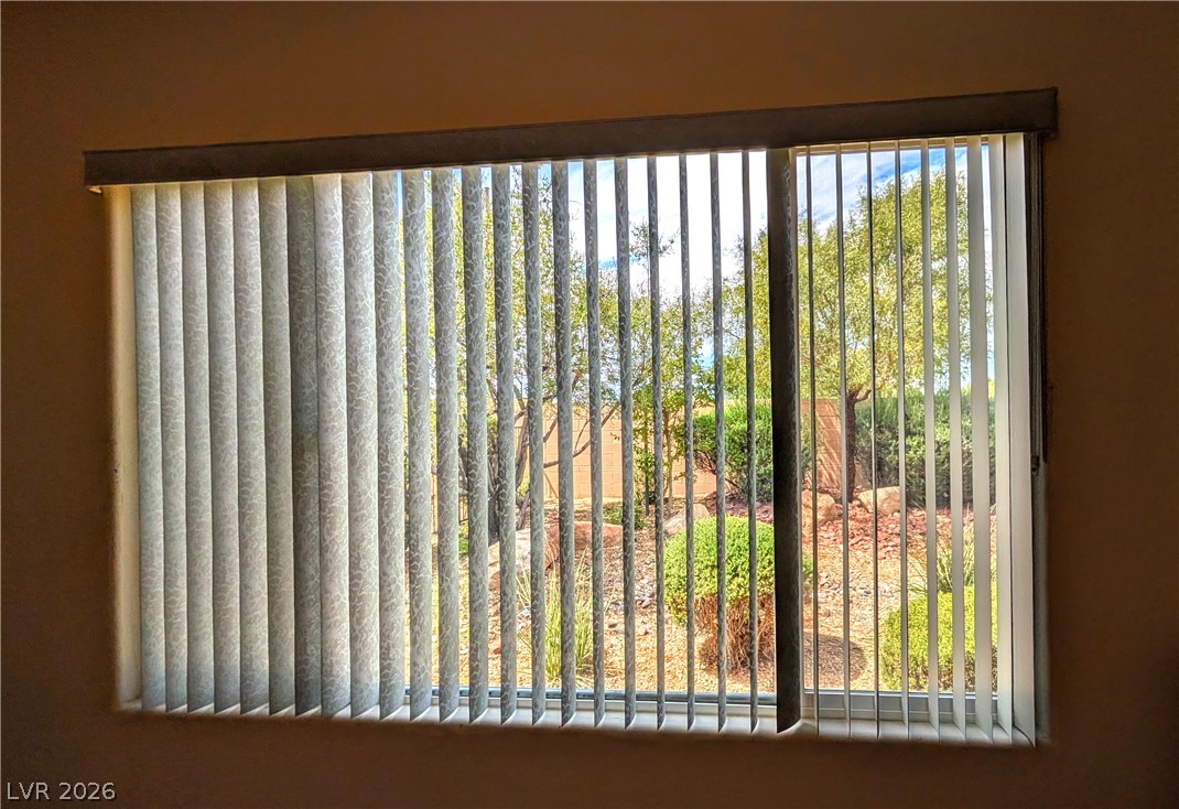 2574 Stardust Valley Drive Property Photo 4
