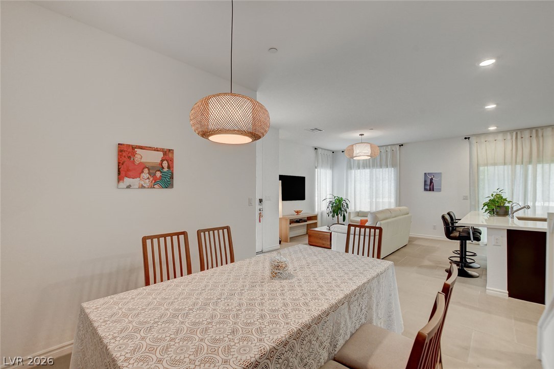 600 North Carriage Hill Drive 1035 Property Photo 16