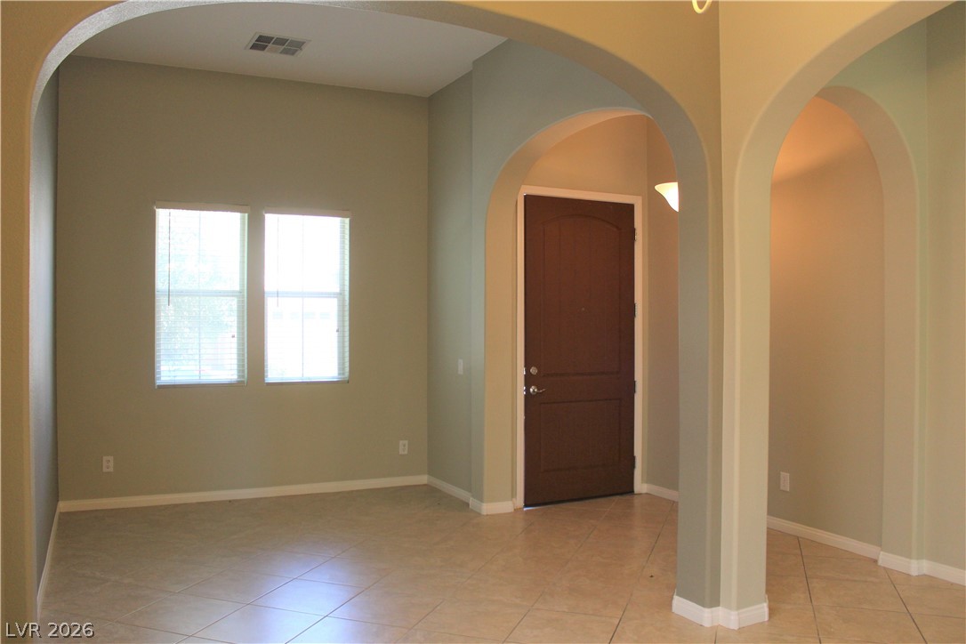 9746 Mount Del Mar Street Property Photo 4
